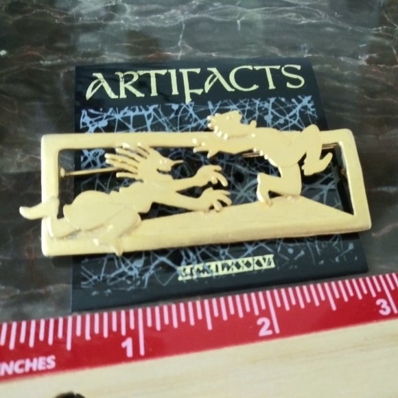 JJ Jonette Artifact LOVERS CHASE Pin on Orig Card! - Picture 4 of 4